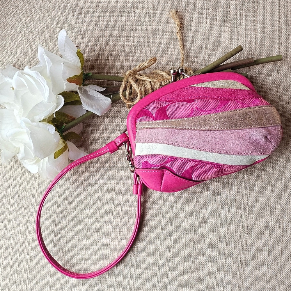 Vintage Coach Patchwork Kisslock Framed Coin Purse / Pouch ( Pink )